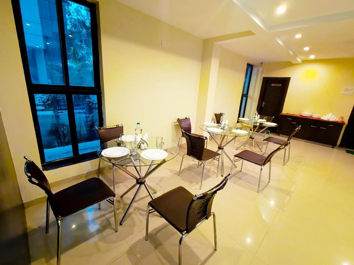 Sai Srushti By Neem Square Hotel Shirdi Buitenkant foto